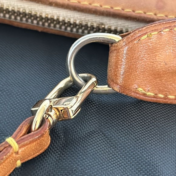 Louis Vuitton Monogram Murakami Multicolor Studded Pochette Accessories Black - Picture 14 of 17